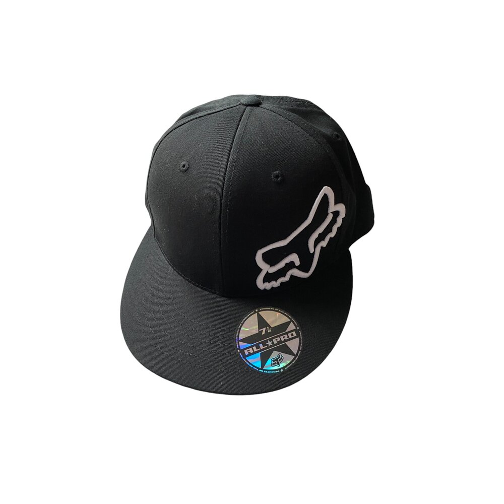 FOXEY ブラック ベロアキャップ black-with-white-fox-cap-75.jpg