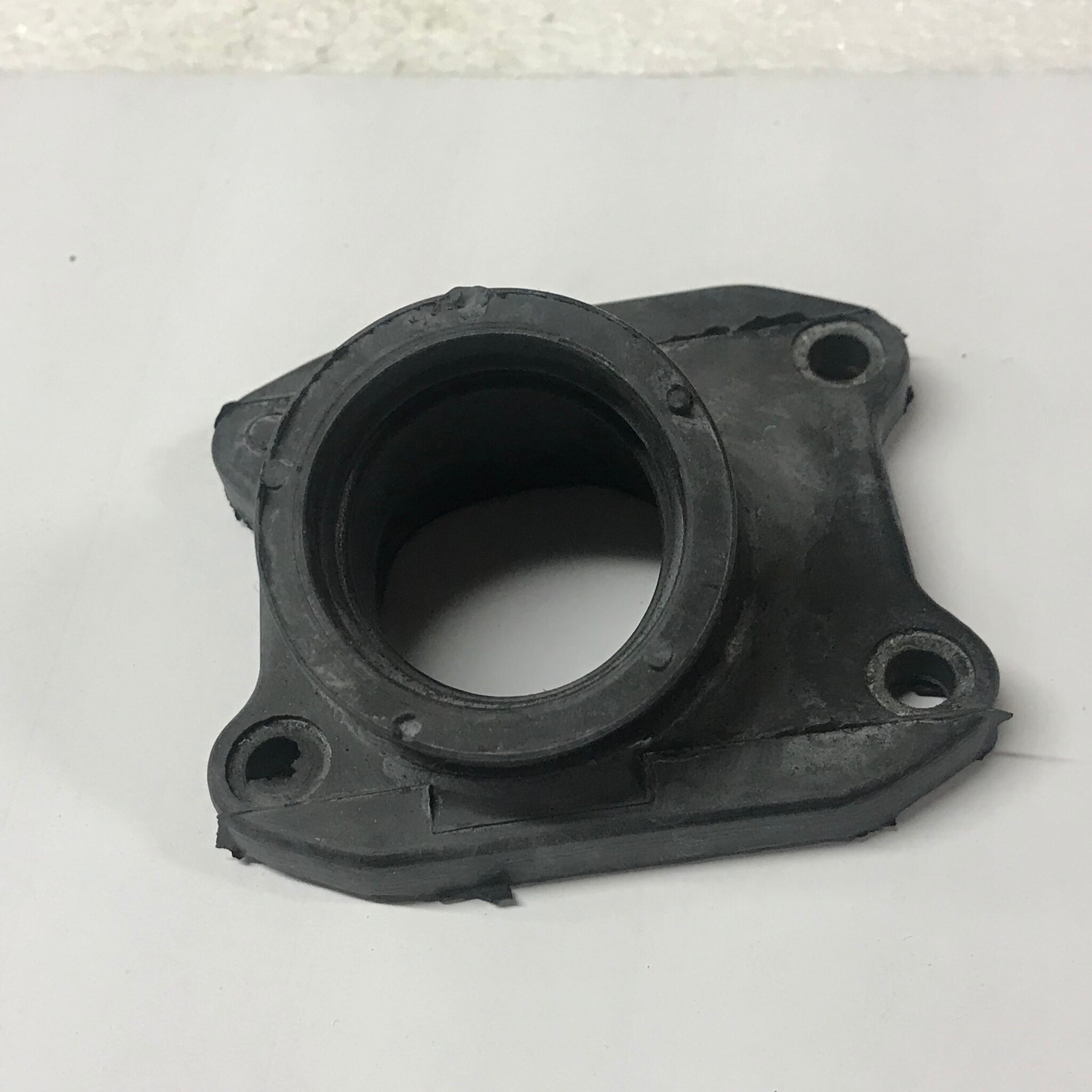 RUBBER MANIFOLD 80/85ccV-FORCE