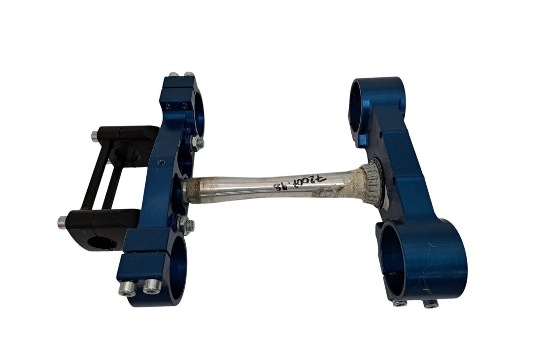 GPR TRIPLE CLAMP