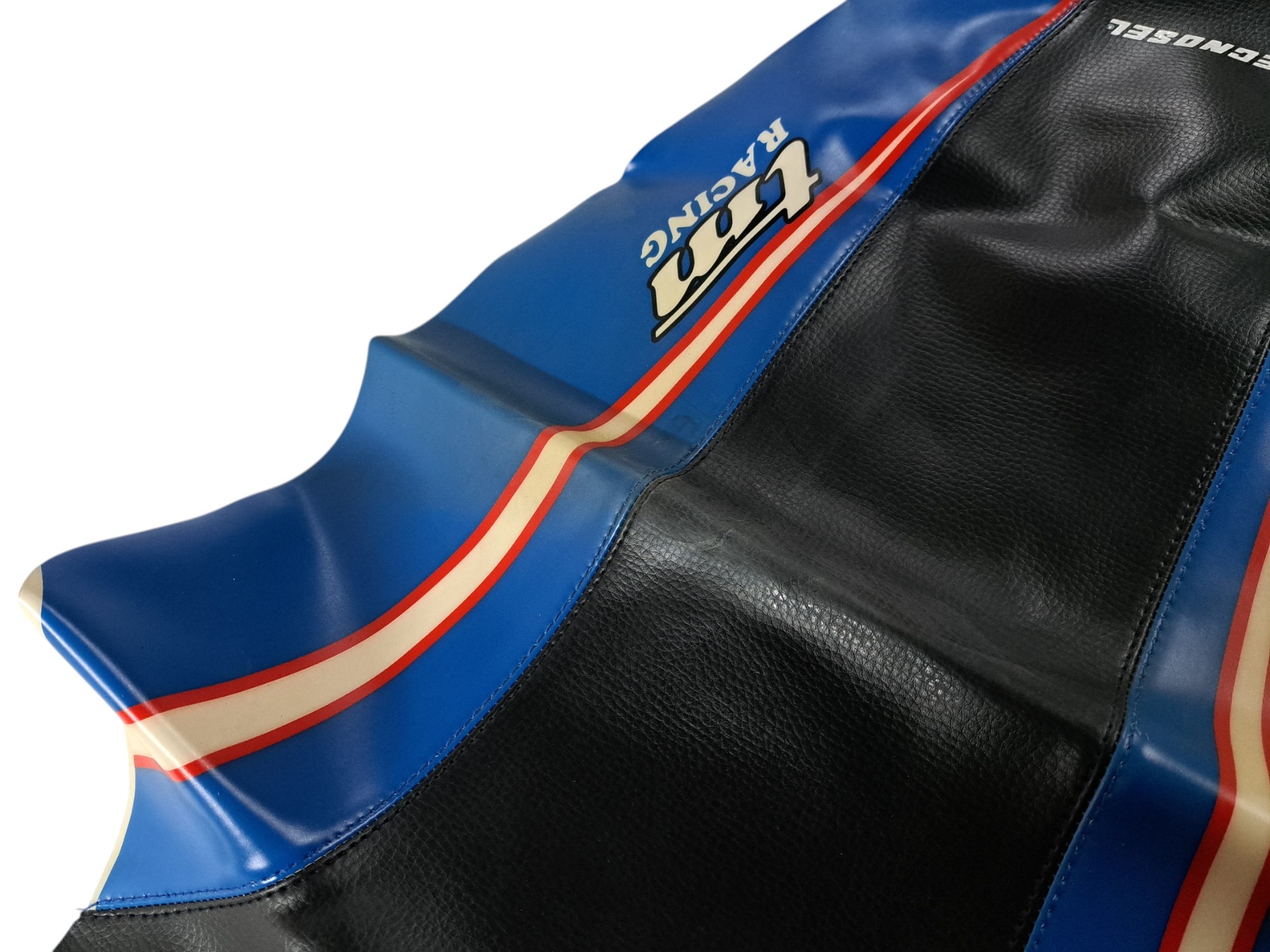 TM Seatcover ENDURO 1999 discoloration