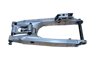 TM Swingarm 1998 with Link & axles
