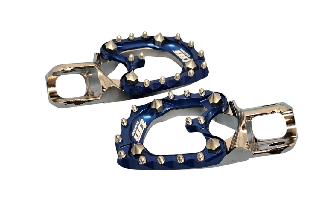L30 Footpegs TM 08-21