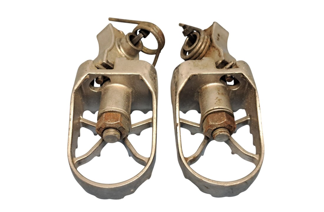 Fussrasten Set TM -07 PIVOT PEGZ