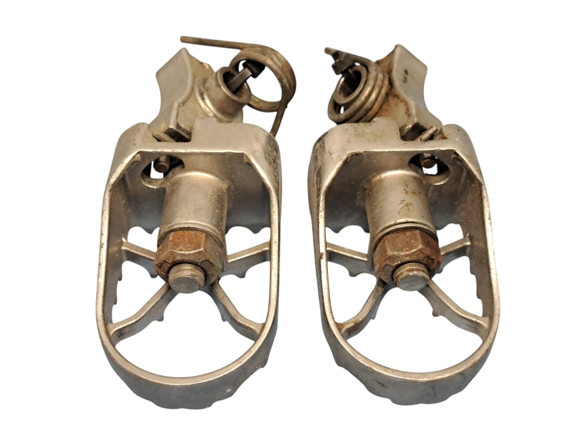 Footpeg Set TM -07 PIVOT PEGS