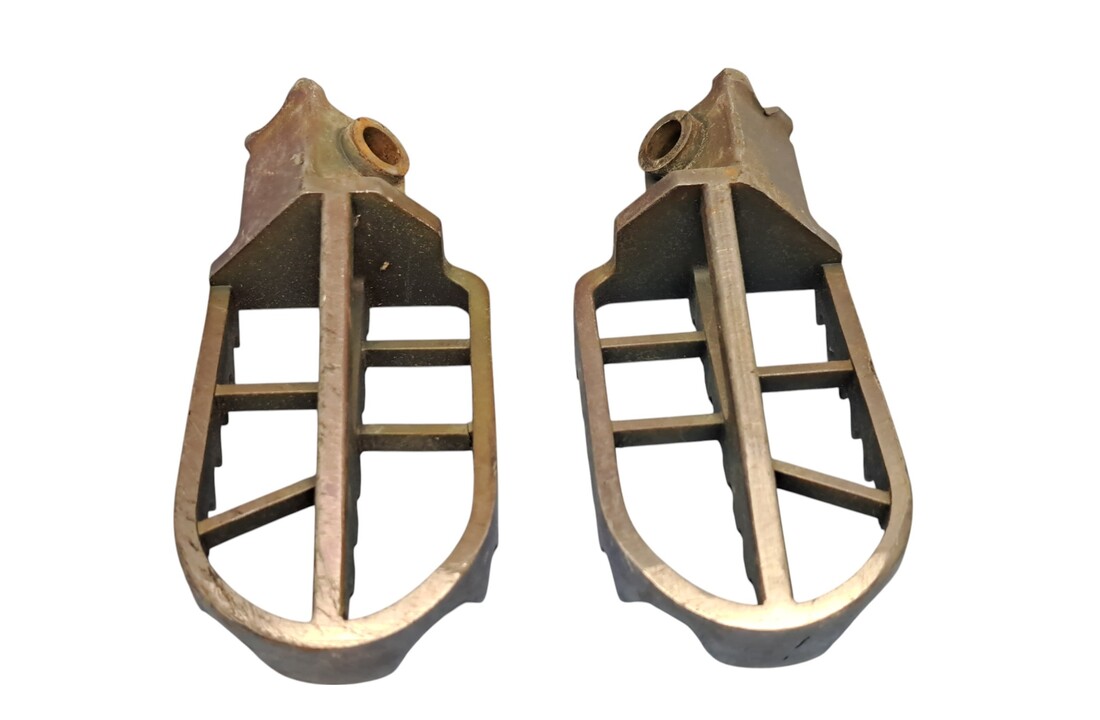 Fussrasten Set TM 08-21 BUD Titanium