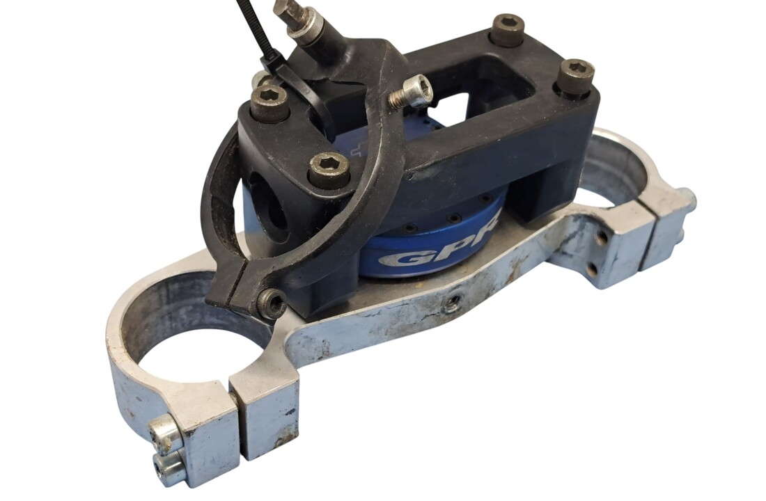 GPR Lenkungsdaempfer mit Gabelbruecke 48/25