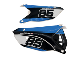 (USED) SIDE PANELS RH+LH 2stroke MY22-> WHITE (OEM #67272.22)