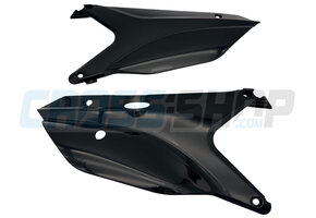 SET, REAR N.PLATE, 4S SINGLE EX. MY 2022 - BLACK