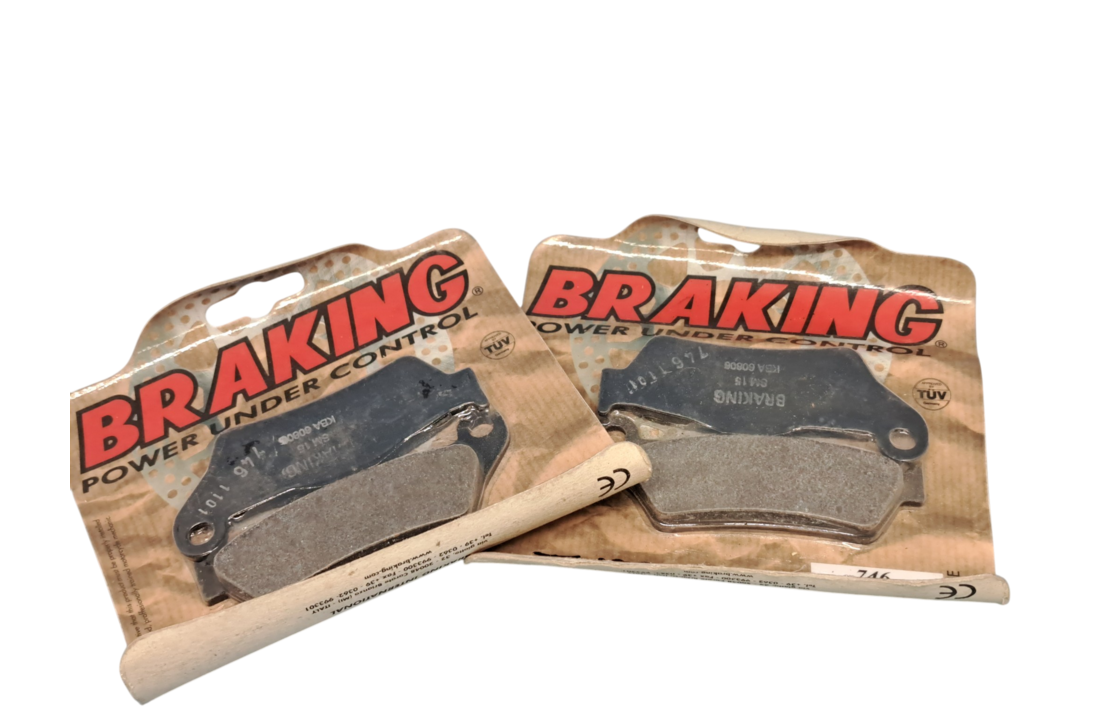 SET (2) BRAKING Bremsbelaege Vorne #746SM15M