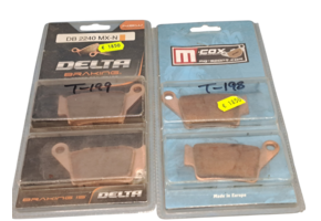 SET (2) Rear Brake pads  BREMBO