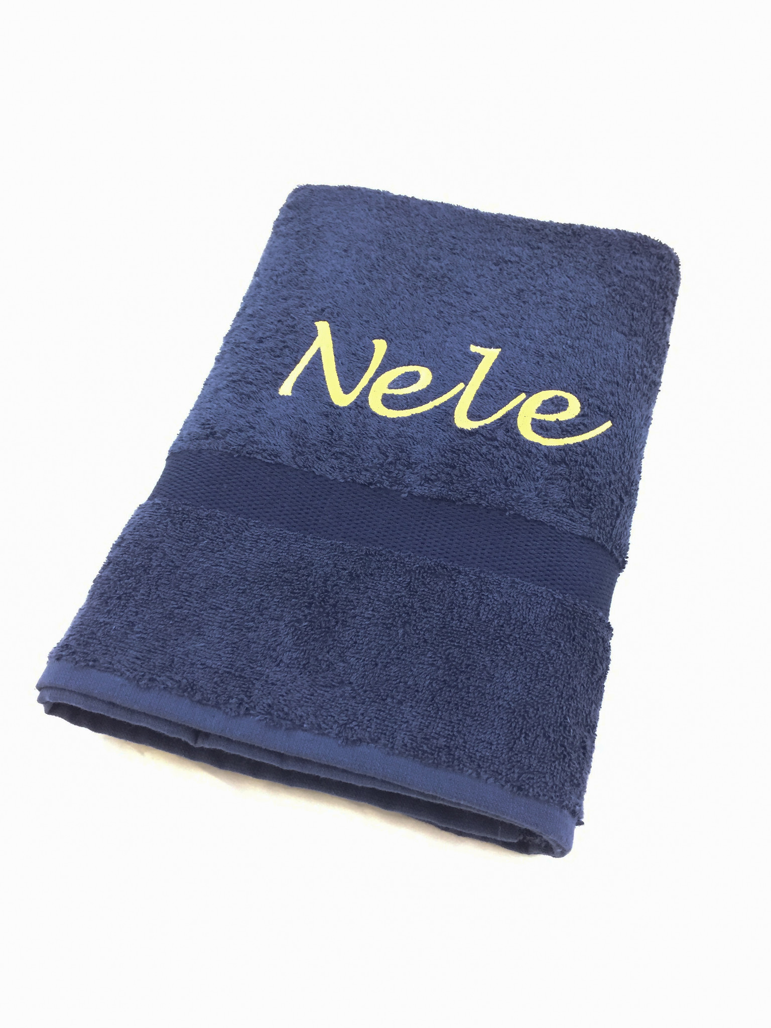 Geborduurde handdoek met personalisatie - verkrijgbaar meer dan 10 kleuren - Studio Sanne