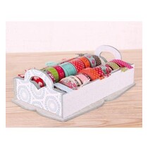 caixa de madeira para o armazenamento de fitas decorativas