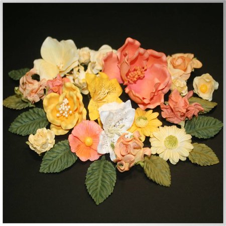 Embellishments / Verzierungen Paper flowers assortment, orange, yellow, white