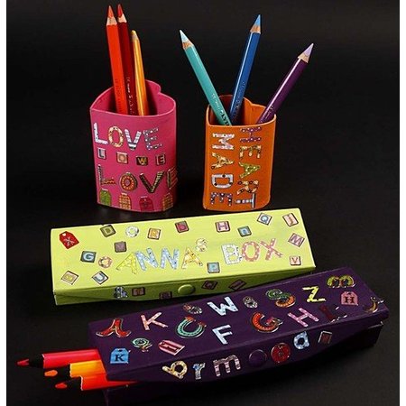 Objekten zum Dekorieren / objects for decorating Pencil case, size 21x6x2, 5 cm