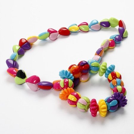 Kit del arte de la joyería de los niños, una pulsera y un collar de perlas con dos partidas