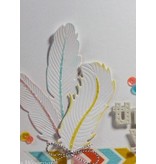 Spellbinders und Rayher Metallschablone Shapeabilities, Feder, Ein Set von 6 Schablonen.