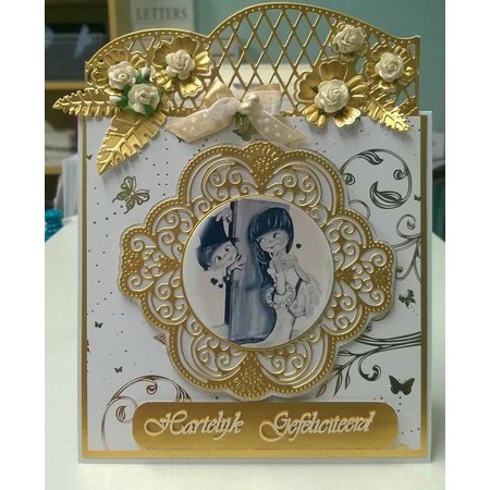 Marianne Design Ponsen sjabloon: Uitstekende decoratieve frame en hoek