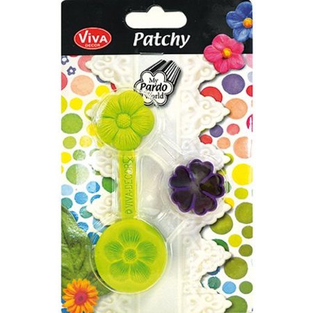 PATCHY Renoncule partie avec un coup de poing