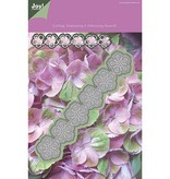 Joy!Crafts und JM Creation Embossing e corte modelo