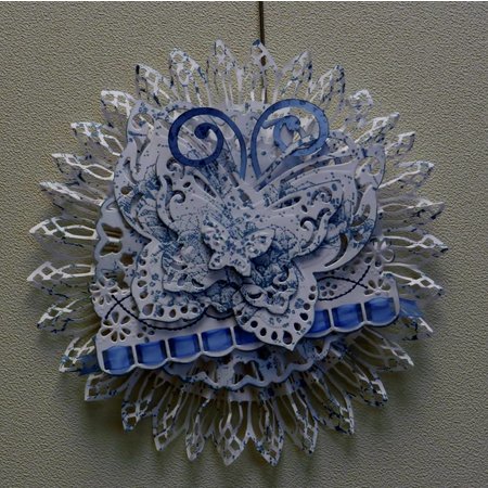 Joy!Crafts und JM Creation Joy Crafts, presning og Embossing stencil