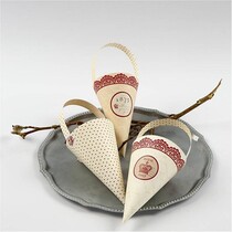 10 cone decoration, H: 13 cm high