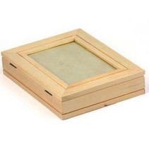 Wooden box flat with picture frame + 1 sheet picture frame with metallic gold effect!