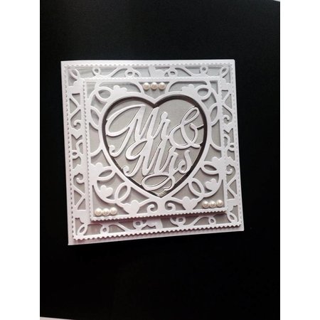 TONIC Tonic, stamping and embossing stencil, Square with heart, punch base, 2 template