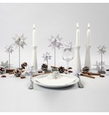 Objekten zum Dekorieren / objects for decorating Candelieri in legno chiaro con un inserto in metallo per la candela