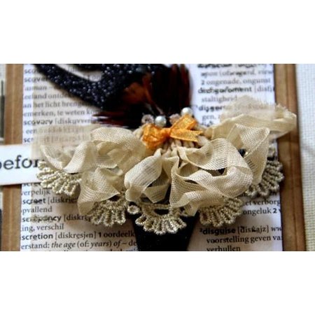 Spellbinders und Rayher Spellbinders, ponsen en embossing sjabloon, Tiny Dancers