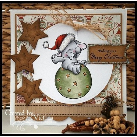 Wild Rose Studio`s Transparent Stempel, Bella auf Weihnachtskugel