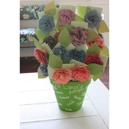 EK Succes, Martha Stewart EK Punch 3D dimensional doily / 3D flower