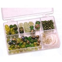 Des billes de verre de Schmuckbox verts assortiment