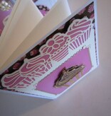Sticker Bastelset mit 4 Stickerbogen und ein Matching Buch mit farbliche Motive.