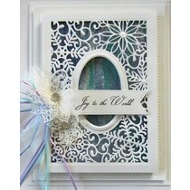 Corte y estampado en relieve plantillas, motivos navideños: marco decorativo con los copos de nieve