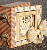 Objekten zum Dekorieren / objects for decorating Papir mache hengslet lokk boks, 13,3 x 13,3 cm x 5,4 cm cm, indre del løs