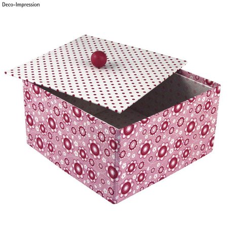 Objekten zum Dekorieren / objects for decorating Pappmaché-Box, Cover Me, 20x20x11 cm
