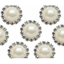 Vintage Charms Pearl & Diamante Circle