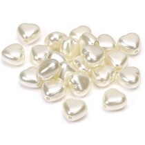 Herzen Perlen, creme, 1,5cm