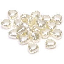 Hjerte perle, krem, 1.5cm