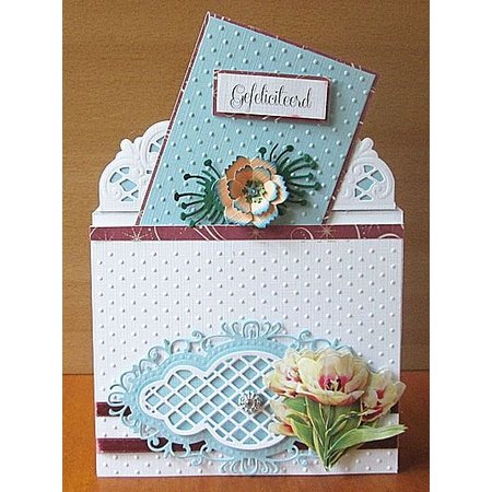 Marianne Design Punching and embossing template: Anja's vintage decorative frame