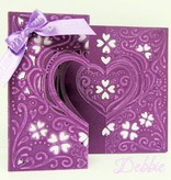 Die'sire Punching and embossing template: Filigree Heart frame