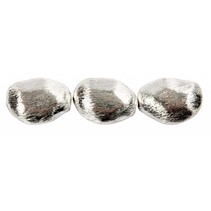 3 Perlenklumpen, Größe 20x15x8 mm