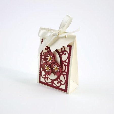 TONIC NEW: punching and embossing templates filigräne bag / box