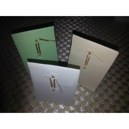 Sizzix caja de base con Brad e hilo