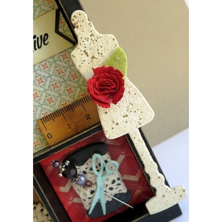 Die-namics Punching and embossing template: sewing accessories