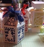 TONIC SET Tonic, ponsen en embossing stencils, Box + 4 Kerstmis frame!