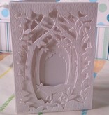 X-Cut / Docrafts Skjæring og preging sjablong for en Shadow Box Card, Forest