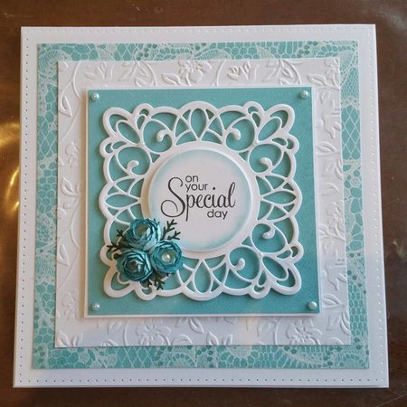 Creative Expressions Ponsen en embossing sjabloon: sierlijst