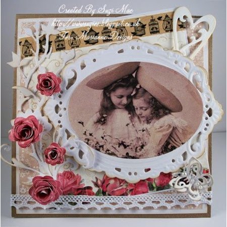 Marianne Design Embossing and punching template, elegant, oval decorative frame
