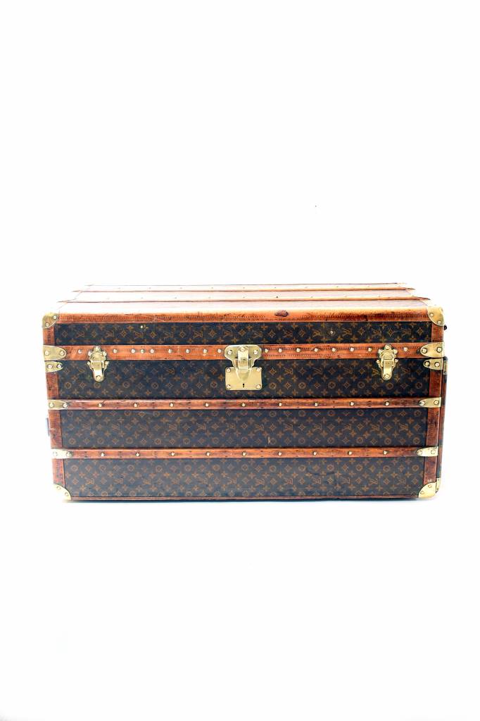 Old Louis Vuitton travel suitcase 1920